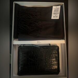 🍾🍾🎉New Year Clearance🎉🍾🍾 Kim Rogers Scarf & Wristlet Set